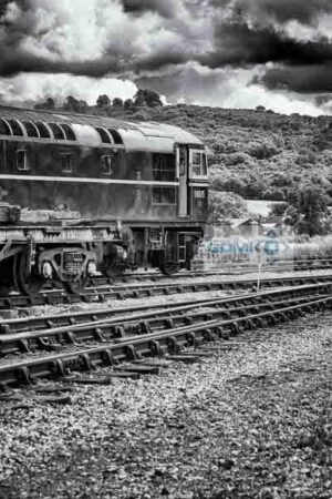 Class 33 D6575 ex 33057 in black and white at Toddington on the GWSR
