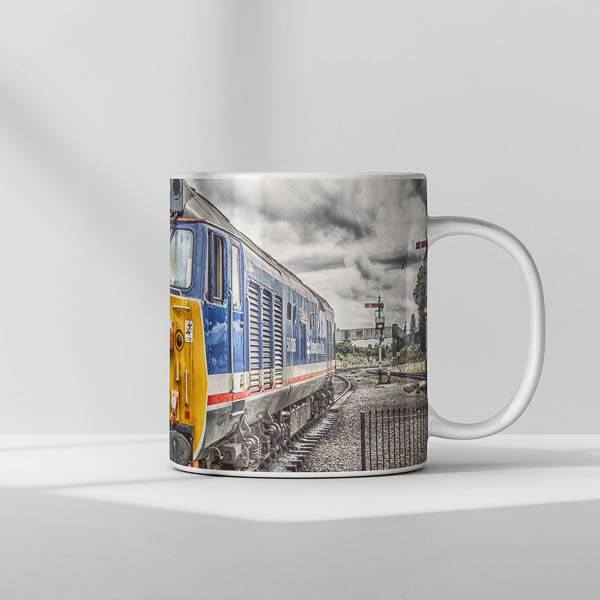 50026 Kidderminster Mug Right