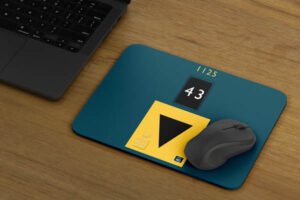 1125 retro mouse mat